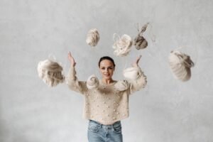 Knitting vs. Crocheting: Understanding the Differences